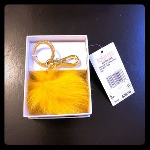 Michael Kors Fur Pom Pom keychain purse hook